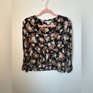 NWOT Floral Long Sleeve Top- Medium 